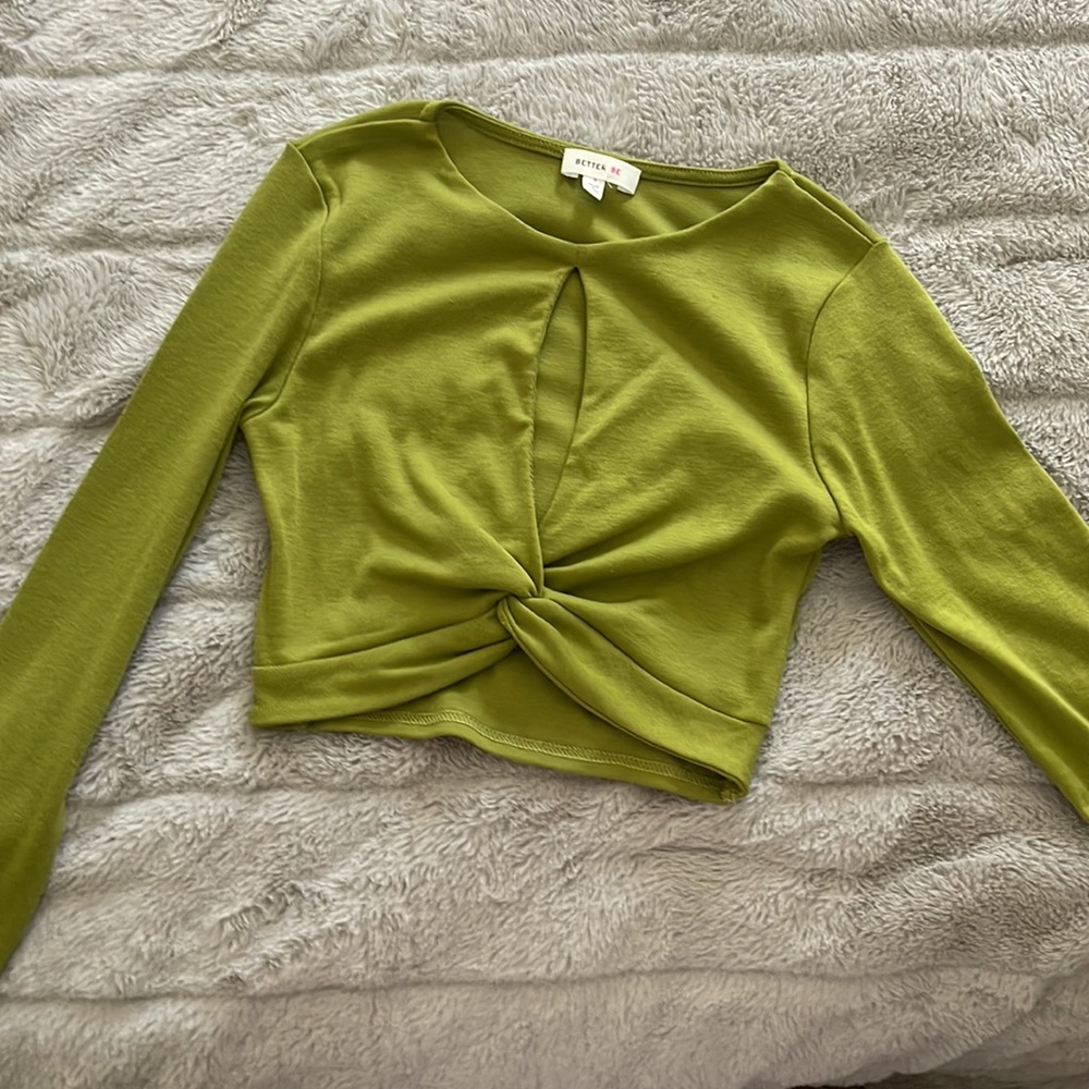 Crop top - Picture 3 of 3
